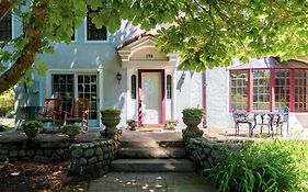 The Villa Bed And Breakfast Westerly 4* United States Of America